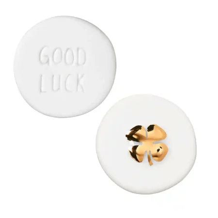 Medalha Porcelana Trevo Good Luck To Go Rader