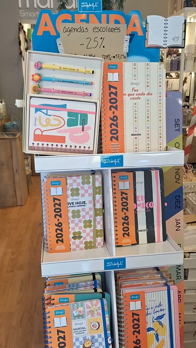 📚✨ As agendas escolares Mr Wonderful estão com 25% de desconto!

Todos os modelos, agora com um preço ainda mais especial 🤩

No reel mostramos todos os modelos e os preços: antes e agora.

🛍️ Disponíveis na loja e online em manana.pt

Se ainda não escolheu a sua agenda para este ano letivo, esta pode ser uma boa oportunidade! 💛
.
.
.
.

#MananaLovelyGifts #MrWonderful #AgendasEscolares #Papelaria #VoltaÀsAulas Agendas2026 25PorCentoDesconto